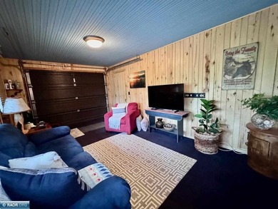 Charming 3 Bedroom Retreat Amidst Towering Pines! This - photo 33