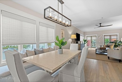 Rare opportunity to own a beautifully high-end renovated corner - photo 8