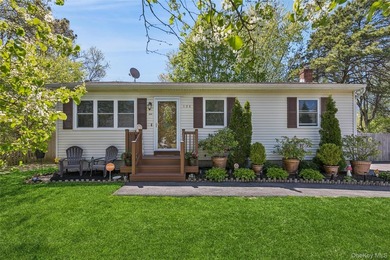 Welcome to 126 New Jersey Avenue in Bellport. Tucked away at the - photo 1