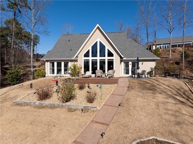 Lake Keowee Waterfront Living Evoking Constant Vacation SOLD - photo 3