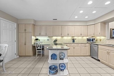Experience easy, low-maintenance living on Dataw Island in this - photo 6