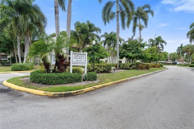 Lake Condo For Sale in Coconut Creek, Florida