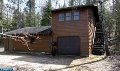 Experience lake life at its finest with this charming 3-bedroom - photo 15