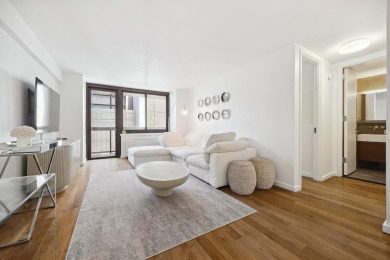 Lake Condo For Sale in New York (Manhattan), New York