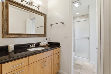 Welcome to this move in ready, beautifully maintained & recently - photo 31