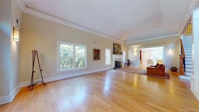 Framed by sweeping pond views and surrounded by over 2 private - photo 8