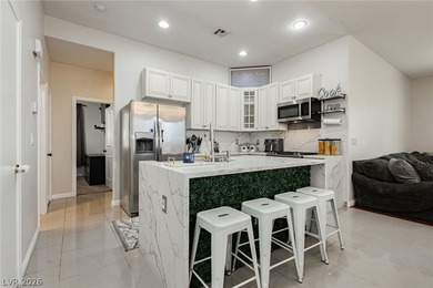 Beautifully appointed 4-bedroom, 2-bath home in Las Vegas' - photo 6
