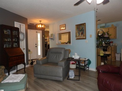 Wake up each morning to beautiful pond and golf course views - photo 4