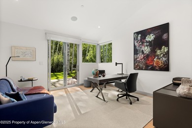 Thoughtfully redesigned by acclaimed architects Rowland & - photo 14