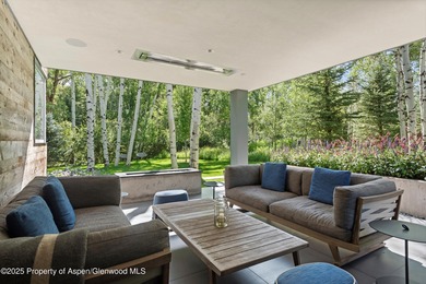 Thoughtfully redesigned by acclaimed architects Rowland & - photo 18