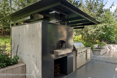 Thoughtfully redesigned by acclaimed architects Rowland & - photo 19