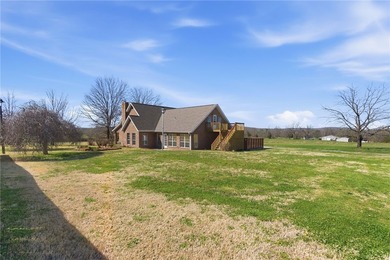 Rare find! Custom home on 3 acres in Fayetteville + 1280 sf shop - photo 28