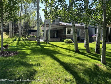 Thoughtfully redesigned by acclaimed architects Rowland & - photo 30