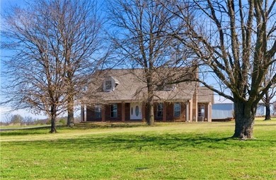 Rare find! Custom home on 3 acres in Fayetteville + 1280 sf shop - photo 30