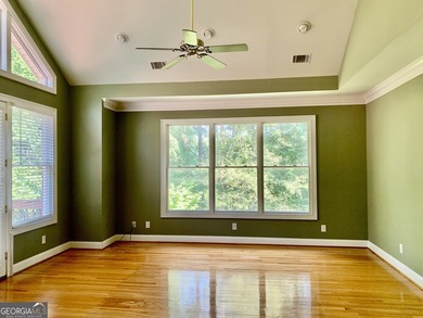 Elegant Lakefront Home with Exceptional Views and Amenities - photo 10