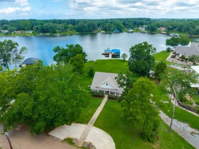 Beautiful Waterfront Home and Boathouse on Lake Palestine - photo 38