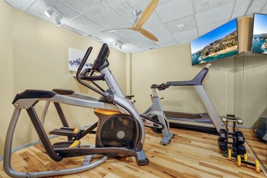 This affordable downtown Minneapolis condo offers gorgeous - photo 17