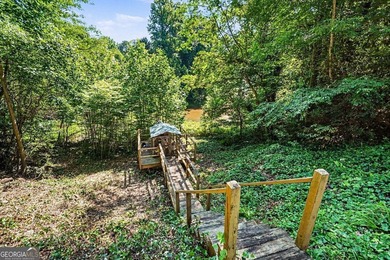 LIFESTYLE & LOCATION! If you've missed out on a property in - photo 18