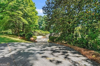 LIFESTYLE & LOCATION! If you've missed out on a property in - photo 21
