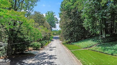 LIFESTYLE & LOCATION! If you've missed out on a property in - photo 22