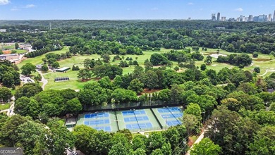 LIFESTYLE & LOCATION! If you've missed out on a property in - photo 31