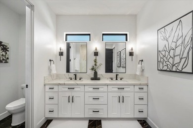 Experience practical elegance in this thoughtfully designed - photo 40