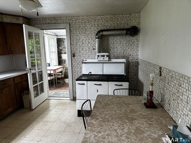 Discover Timeless Elegance and Potential at 400 Gay Street - photo 9