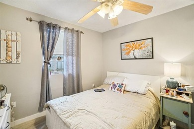 Short Sale. Great opportunity in St. Petersburg's Edgemoor area - photo 50