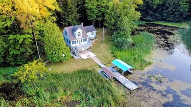 Welcome to your private Hamlin Lake retreat! This charming - photo 1