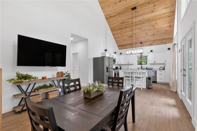 Turnkey. Furnished. Proven  with future bookings. Welcome to - photo 4