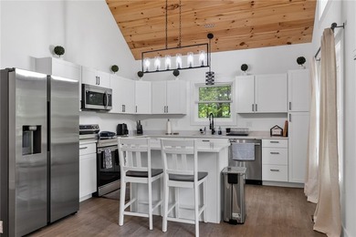Turnkey. Furnished. Proven  with future bookings. Welcome to - photo 5