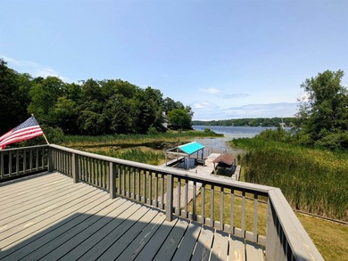 Welcome to your private Hamlin Lake retreat! This charming - photo 10