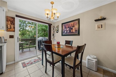 Living in the comfort of this townhouse feels like striking the - photo 5
