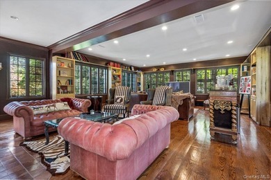 Welcome to this magnificent and stately Center Hall Colonial - photo 9
