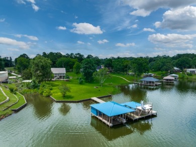 Beautiful Waterfront Home and Boathouse on Lake Palestine - photo 6