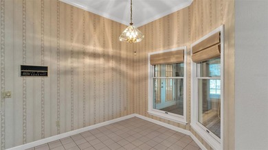 Welcome to this beautiful lakefront home on Lake Juliana - photo 28