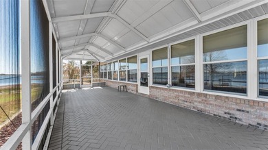 Welcome to this beautiful lakefront home on Lake Juliana - photo 59