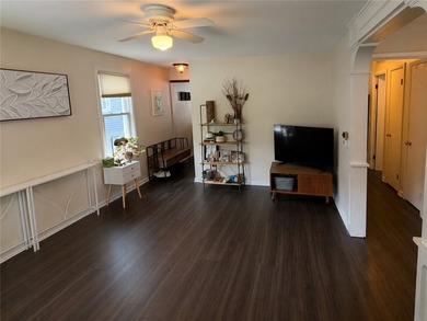 ****NO DELAYED NEGOTIATIONS**** Welcome to this beautiful, 3/4 - photo 8