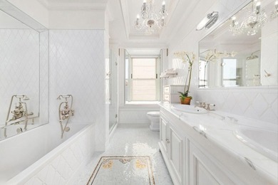 A One of One. High Floor 6000 Sq Ft Trophy Condo 4 Bedroom - photo 11