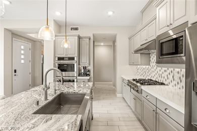 Experience refined luxury in Fairway Hills at The Ridges. This - photo 13