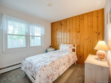 Welcome to this charming 3-bedroom, 1 1/2-bath ranch perfectly - photo 14