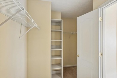 Beautifully maintained home with a finished basement in the - photo 18