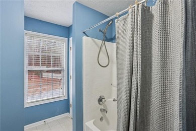 Beautifully maintained home with a finished basement in the - photo 21