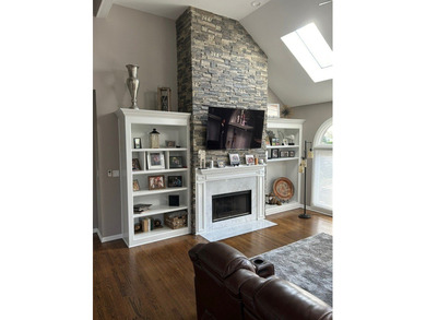 Welcome to a truly exceptional custom residence where luxury - photo 16