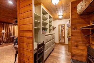 Discover 1,190 contiguous acres on the edge of the Buffalo River - photo 28