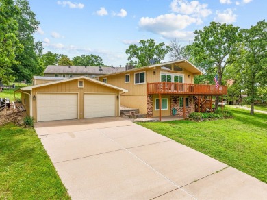 Lake Home For Sale in Shell Knob, Missouri