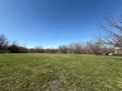 Lake Lot For Sale in Grand Prairie, Texas