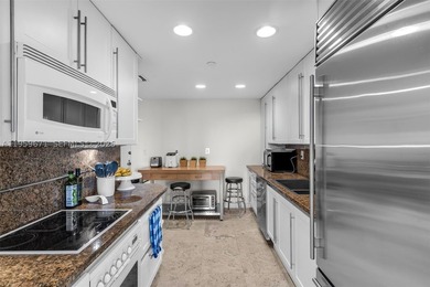 Key Colony III #802 offers 2,013 square feet of well-planned - photo 12