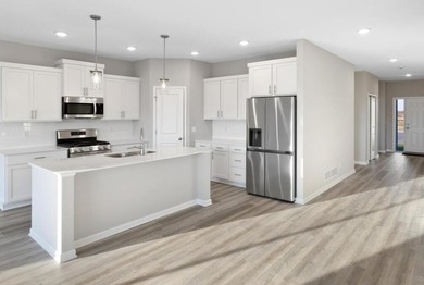 Presenting this well appointed one level on a cul-de-sac lot - photo 3