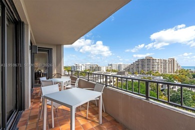 Key Colony III #802 offers 2,013 square feet of well-planned - photo 27